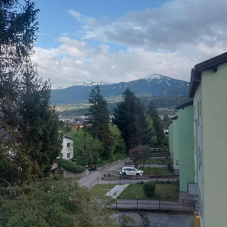 ホームステイ Narnia